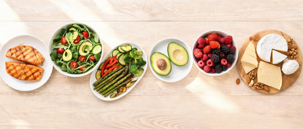 Assortiment de plats IG bas et cétogènes